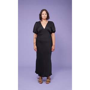 Black Uma Satin Maxi - 20