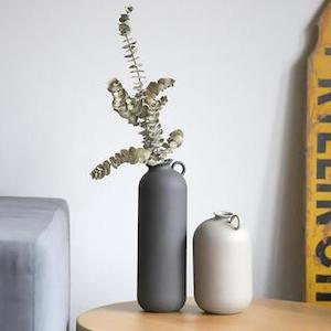 Flugen Vase