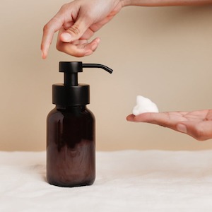 Internet only: SECONDS - Amber Glass Bottle Foam Pump - 250ml Plain