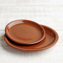 Spanish Terracotta: Spanish Terracotta plates - 2 sizes, 2 colours