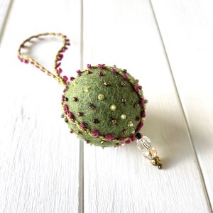 Decorative felt Bauble Large