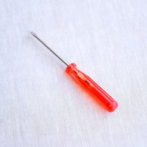 Products: Bernina – Screwdriver Red