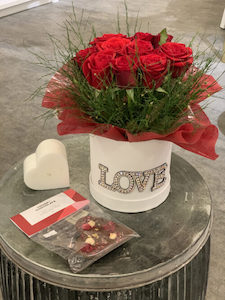 Flower: Love Rose Hat Box