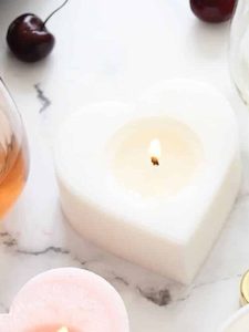 Pinot Blanc Heart (White) Candle