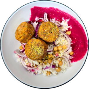 Falafel Bowl with Beetroot Hummus