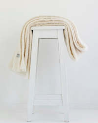 Souvenir: Alpaca Throw - Cream