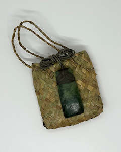 Greenstone - Pounamu  - Toki