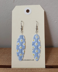 Origami Feather Earrings - Oh Daisy