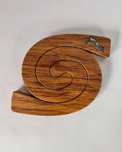 Rimu Wooden Table Mat with Paua Shell - Map