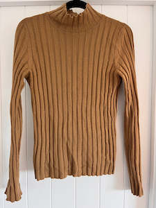 Clothing: IDAE Fine Merino Ribbed Knit