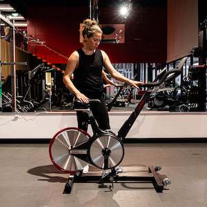 Gymnasium equipment: Keiser M3i Spin Bike