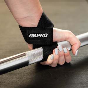 Gymnasium equipment: Weight Lifting Straps