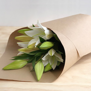 Flower: Rolled Wrapped Lilies