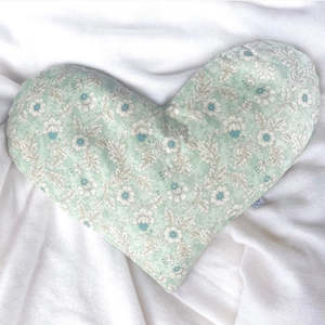 Flower: Liberty Heart Wheat Bag - Minty