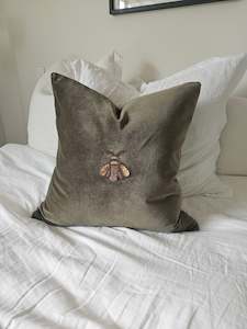 Linen - household: HAND EMBROIDERED - Bee Cushion | Green