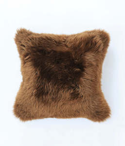 NZ Wool Sheepskin Cushion | Chestnut