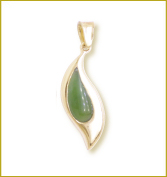 9kt Jade Pendant