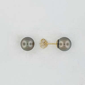 Gold smithing: Tahitian Pearl 9ct Gold Earrings