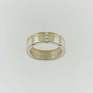 Diamond 9ct Gold Ring