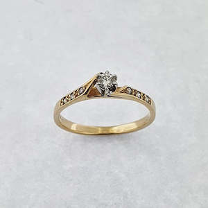 Diamond 9ct Gold Solitaire Ring