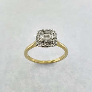 Diamond 9ct Gold Cluster Ring