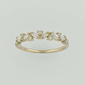 Diamond 9ct Yellow Gold Ring