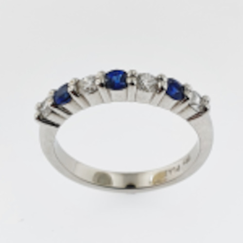 Gold smithing: Sapphire & Diamond Platinum Ring