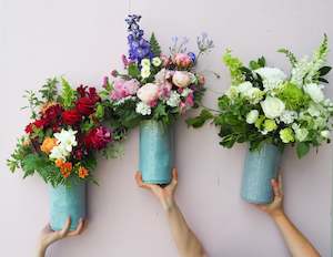 THE MIDI CERAMIC FLOWER VASE