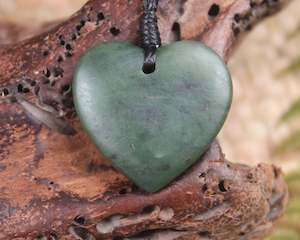 NZ Greenstone Small Heart Pendant (AZ530) Hapopo Pounamu