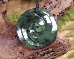 NZ Greenstone Medium Koru Pendant (BA241) Rimu Pounamu