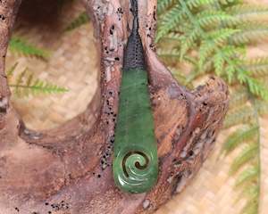 NZ Greenstone Medium Roimata with Koru Pendant (AX747) Hapopo Pounamu