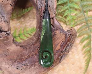 NZ Greenstone Large Roimata with Koru Pendant (BA379) Kawakawa Pounamu