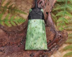 NZ Greenstone Small Toki Pendant (BA465) Flower Jade Pounamu