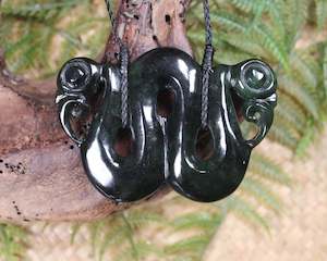 NZ Greenstone Large Pekapeka Pendant (AR384) Kawakawa Pounamu