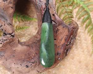 NZ Greenstone Large Roimata Pendant (AX685) Hapopo Pounamu