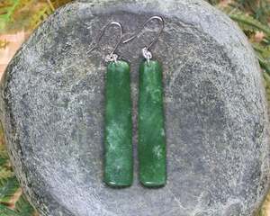 NZ Greenstone Small Roimata Earrings (BA583) Kawakawa Pounamu