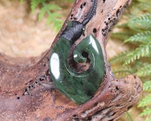 NZ Greenstone Small Hei Matau Pendant (AZ195) Rimu Pounamu