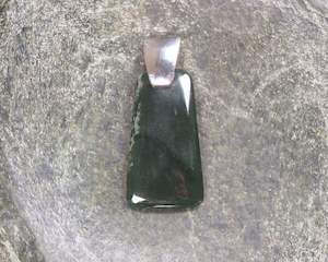 NZ Greenstone Sterling Silver Small Pendant (AE956) Inanga Pounamu