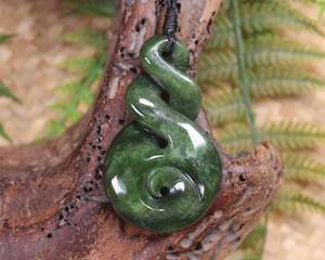 NZ Greenstone Medium Koru Twist Pendant (BA725) Kawakawa Pounamu