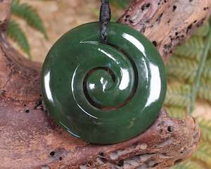 NZ Greenstone Medium Koru Pendant (BA255) Kawakawa Pounamu