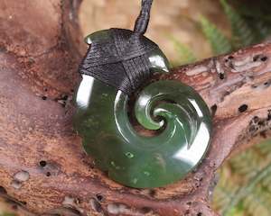 NZ Greenstone Small Hei Matau Pendant (AW966) Rimu Pounamu