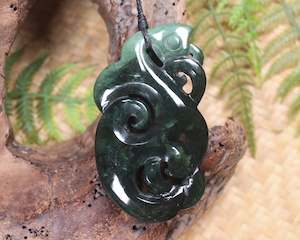 NZ Greenstone Large Manaia Pendant (AZ609) Kawakawa Pounamu