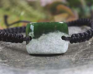 NZ Greenstone Adjustable Cord Bracelet (BA641) Kawakawa Pounamu