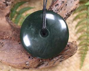 NZ Greenstone Large Porowhita Pendant (AZ989) Kawakawa Pounamu