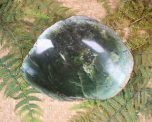 NZ Greenstone Freeform Sculpture (BA933) Rimu Pounamu