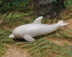 NZ Whale Bone Aihe Dolphin Sculpture (AT895) NZ SALE ONLY