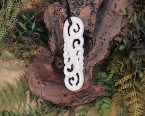 NZ Bone XXLarge Koru Pendant (AZ305)