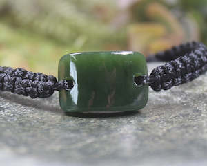 NZ Greenstone Adjustable Cord Bracelet (BA574) Kawakawa Pounamu