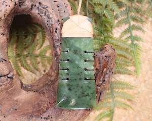 NZ Greenstone Large Toki Pendant (AT321) Hapopo Pounamu AT SPECIAL PRICE