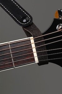 Musical instrument: Franklin Playmaster Strap Connector